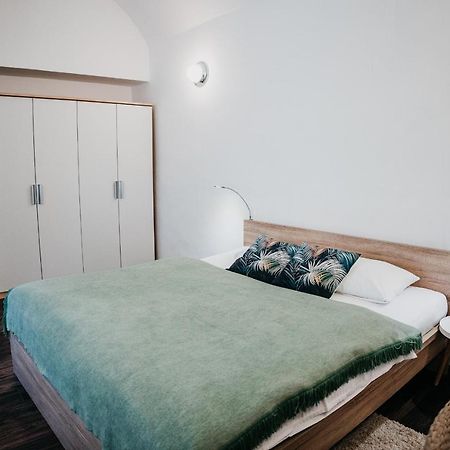 Ah Alzbetina Apartment Kosice Ngoại thất bức ảnh