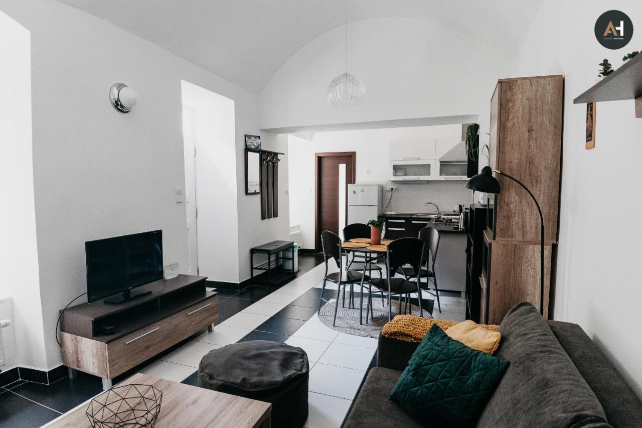 Ah Alzbetina Apartment Kosice Ngoại thất bức ảnh