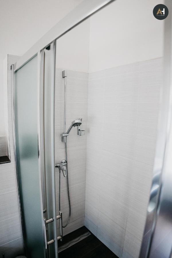 Ah Alzbetina Apartment Kosice Ngoại thất bức ảnh
